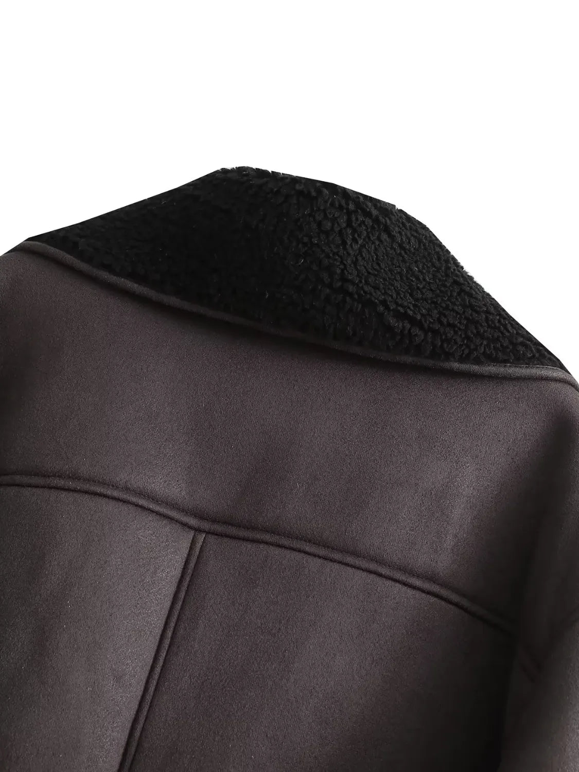 Casaco Feminino Oversized Peluciado em Couro PU com Botões e Bolsos - Viena